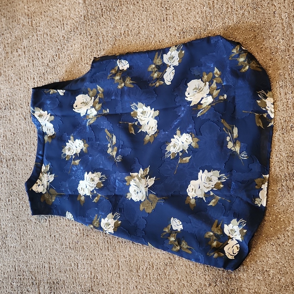 Talbots - Picture 5 of 5